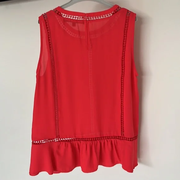 Size S top - Picture 2 of 5